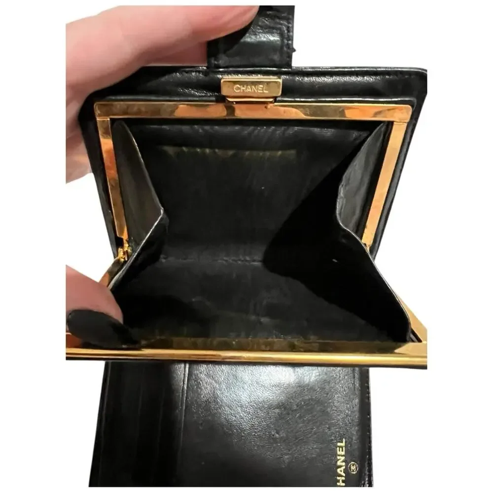 CHANEL Timeless CC Black Lambskin Kisslock Bifold Wallet